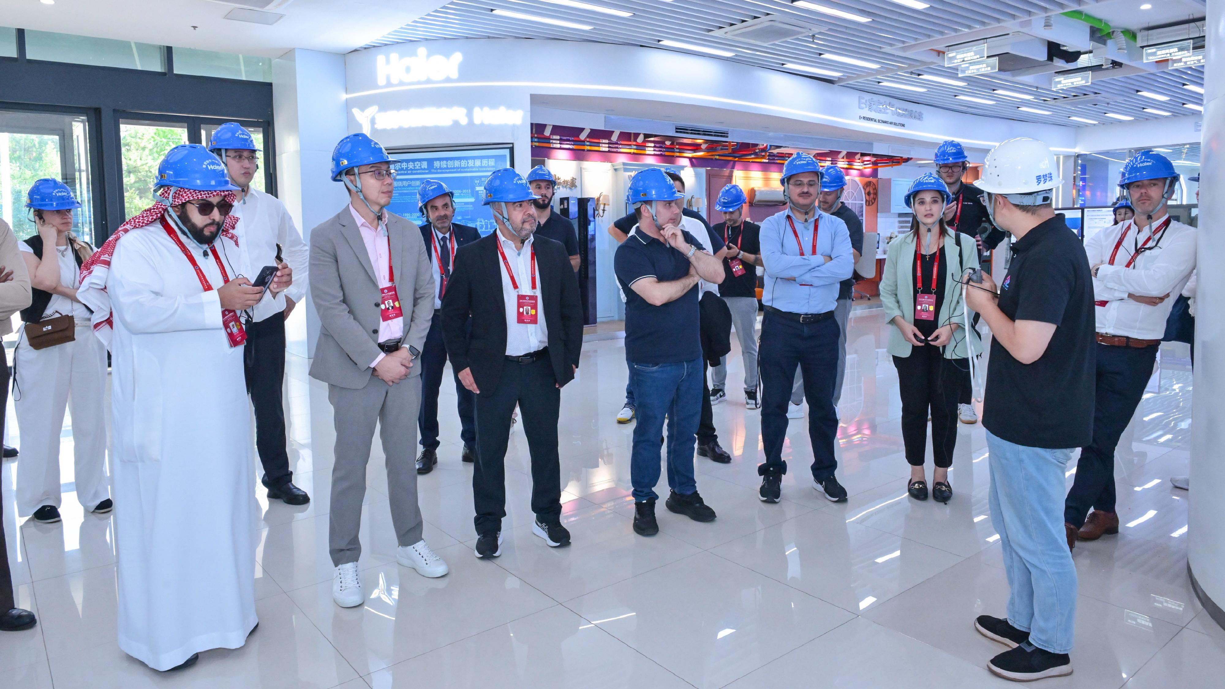 German Biz Tours Chinese Innovators in Qingdao
