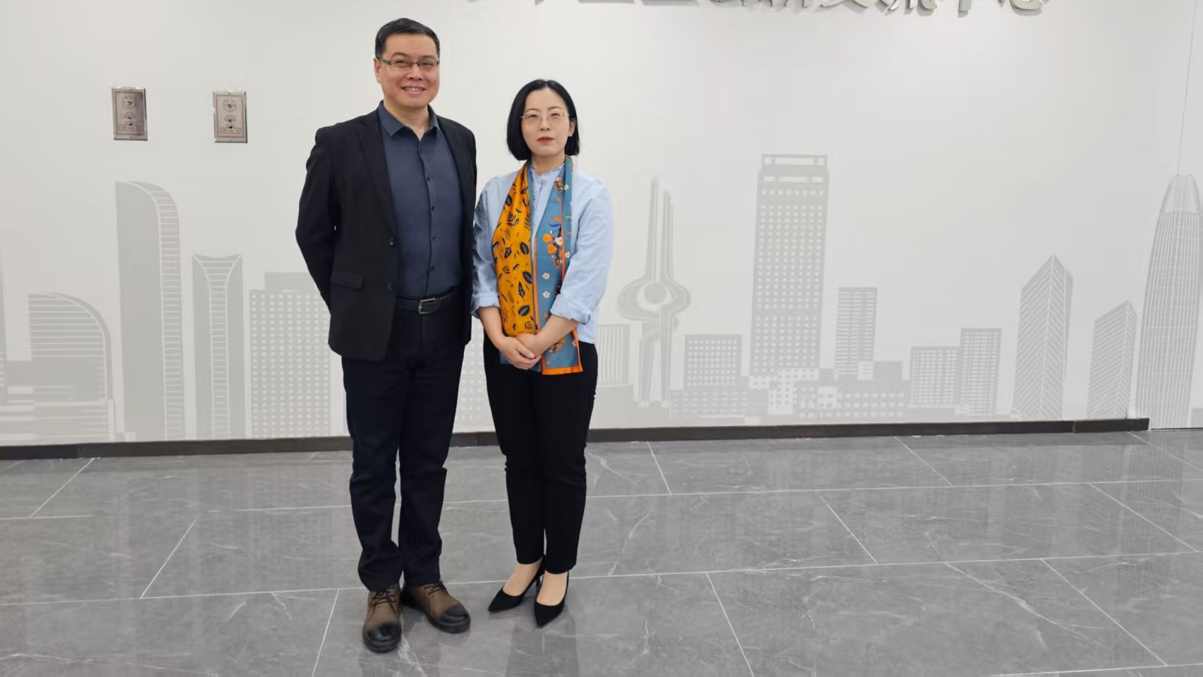 济南市贸促会领导莅临山东代表处进行工作指导